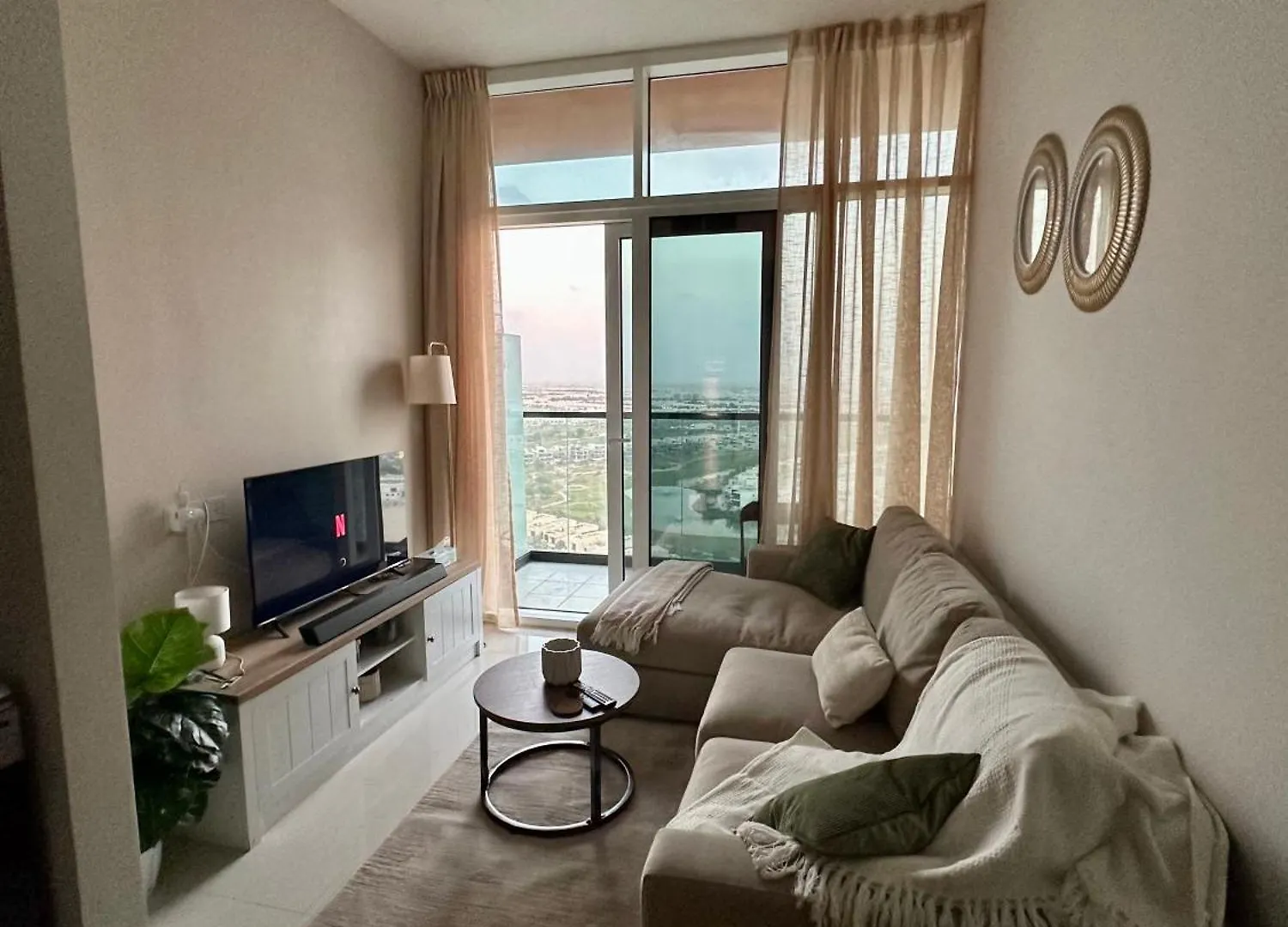 Cozy Golf & Lake View 1Br Apartment,Damac Hills 1 Dubai United Arab Emirates