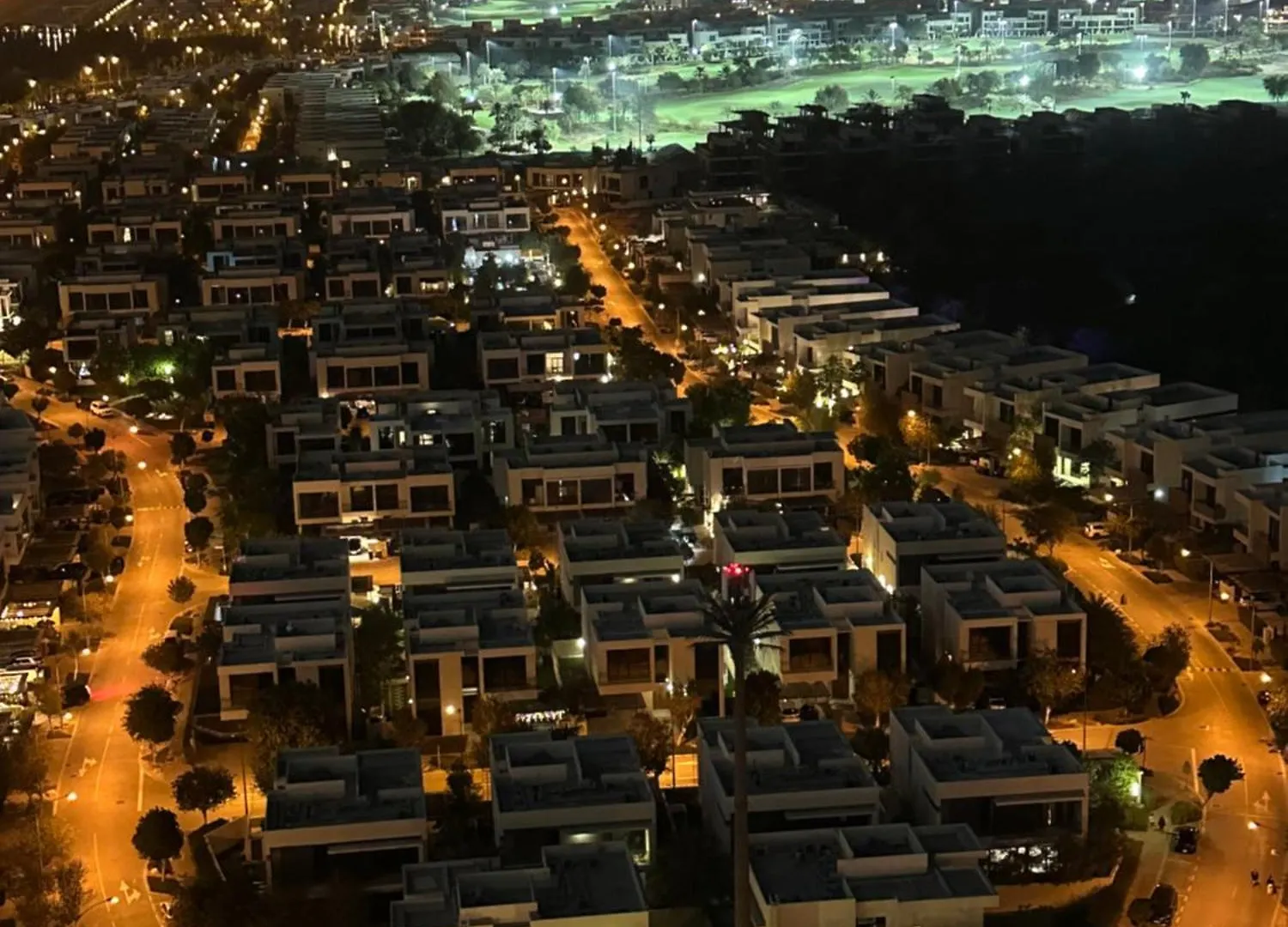 Cozy Golf & Lake View 1Br Apartment,Damac Hills 1 Dubai United Arab Emirates
