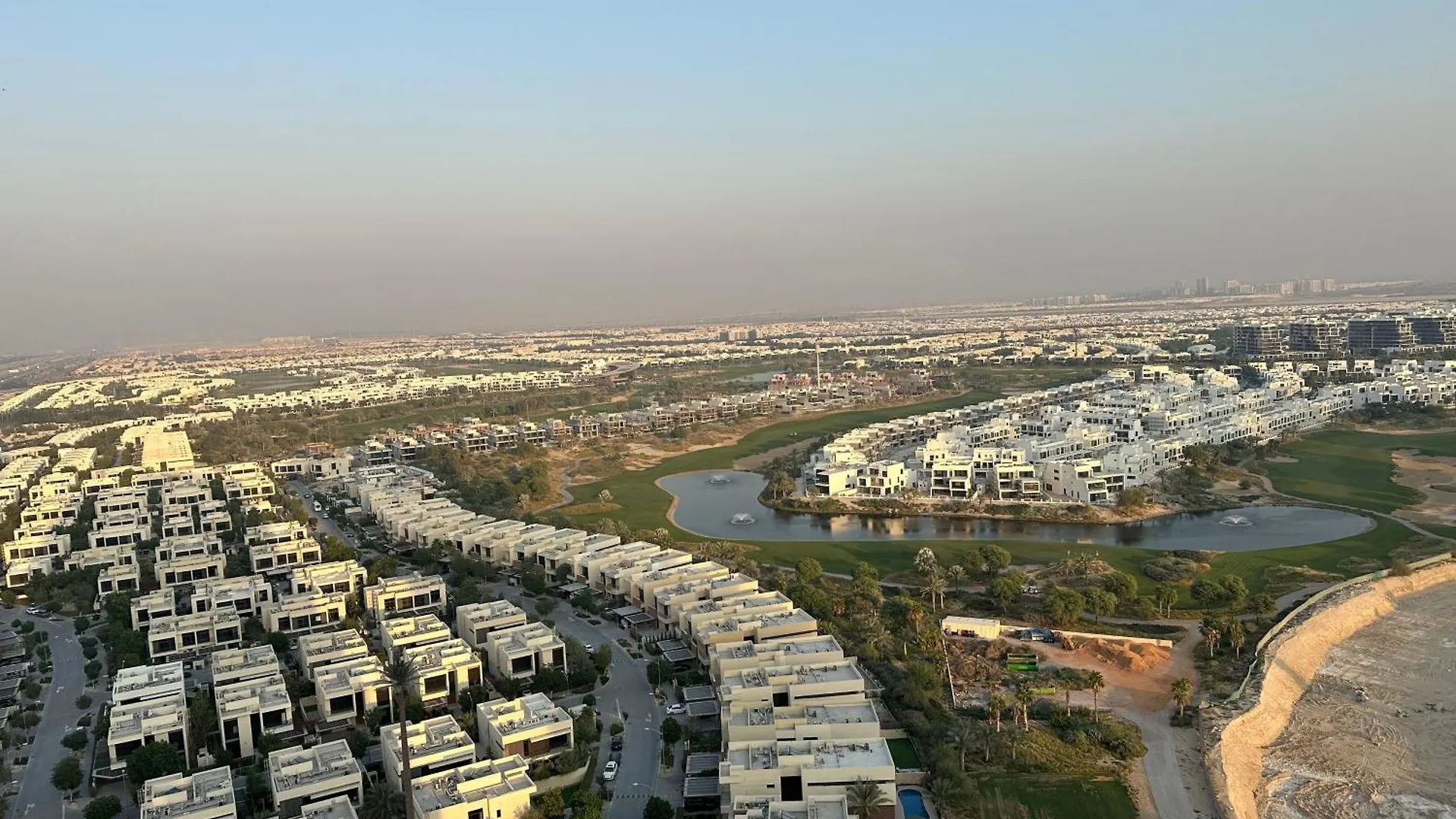 Cozy Golf & Lake View 1Br Apartment,Damac Hills 1 Dubai 0*,  United Arab Emirates